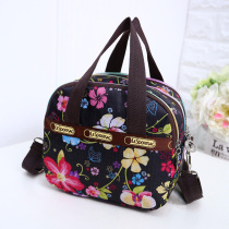 2019 new mini casual small bag nylon cloth bag womens bag one shoulder oblique cross small bag womens trendy Messenger bag womens bag