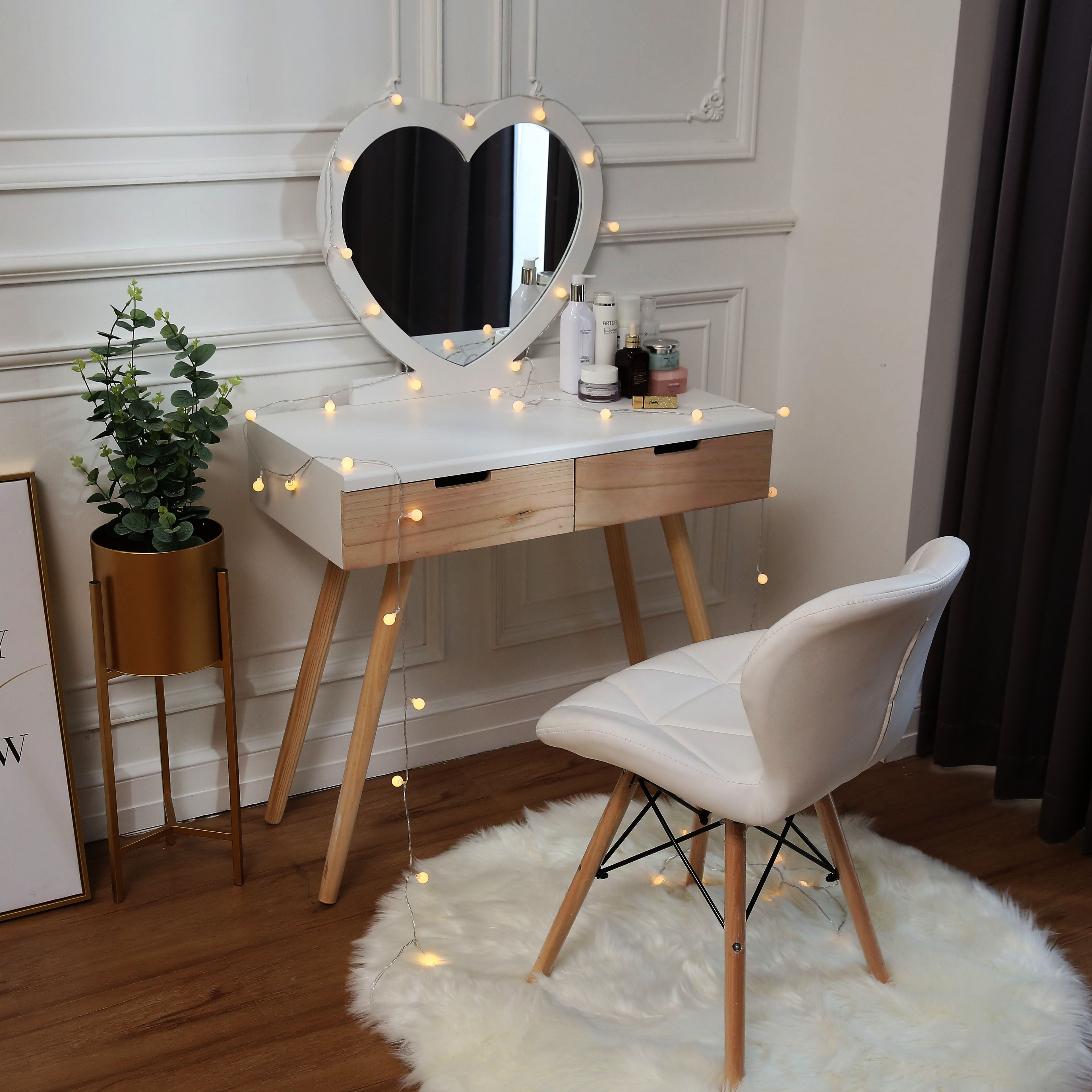 做精致女人,怎能缺少一款美丽的梳妆台