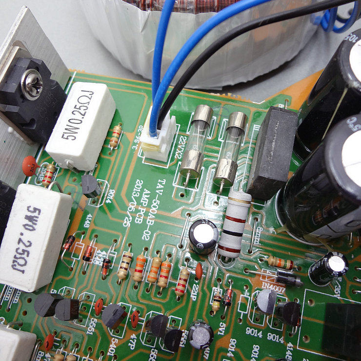 环牛东芝管c5198 300w大功率功放机 专业家用k歌 usb 收音