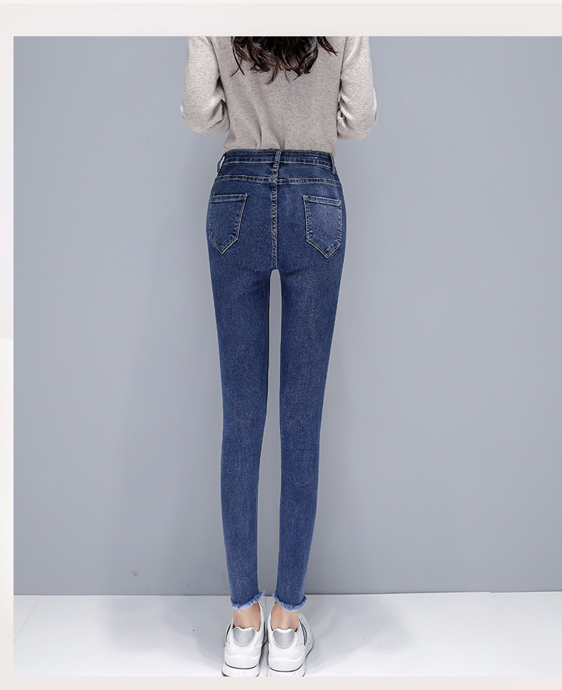 新款牛仔裤女修饰腿型小脚裤子女外穿简约舒适女士裤子紧身裤女