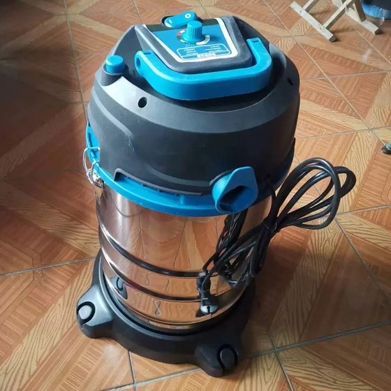 Vacuum cleaner for household high suction strong high power small ultra-silent decoration automotive vacuum cleaner for industrial use
Vacuum cleaner for household high suction strong high power small ultra-silent decoration automotive vacuum cleaner for industrial use