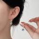 Lanshan Feng Blue Aquamarine Ear Clip 귀걸이가없는 여성 귀 가벼운 고급스러운 단순 프랑스 고급 귀걸이 Lanshan Feng Blue Aquamarine Ear Clip 귀걸이가없는 여성 귀 가벼운 고급스러운 단순 프랑스 고급 귀걸이
