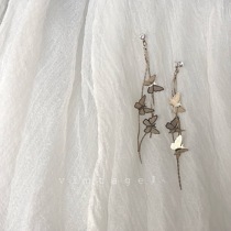 If you are in full bloom butterfly gentle and elegant retro light golden Super fairy lifelike butterfly earrings ear clip