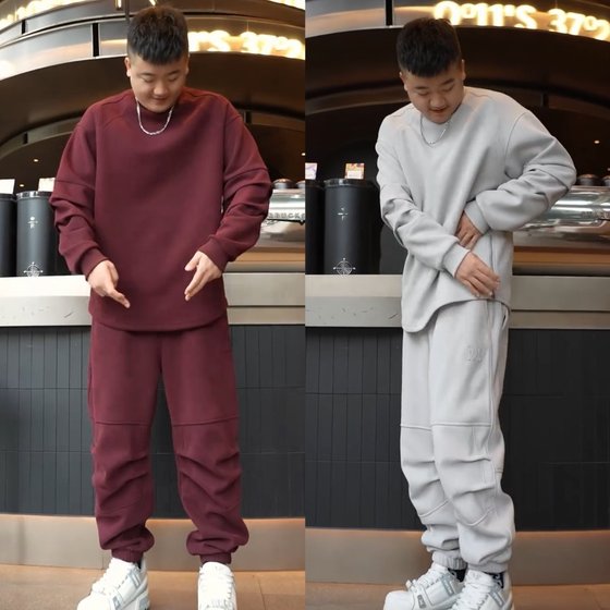 velvet warm and lazy style casual sports suit for autumn and winter men's fashionable round neck sweatshirt and trousers fashion brand two-piece set
velvet warm and lazy style casual sports suit for autumn and winter men's fashionable round neck sweatshirt and trousers fashion brand two-piece set