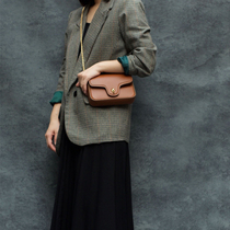 Kamo has nowhere to place mobile phone niche design mini mobile phone bag French satchel bag