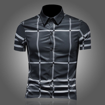 Plaid short sleeve shirt men Korean trend handsome summer thin model