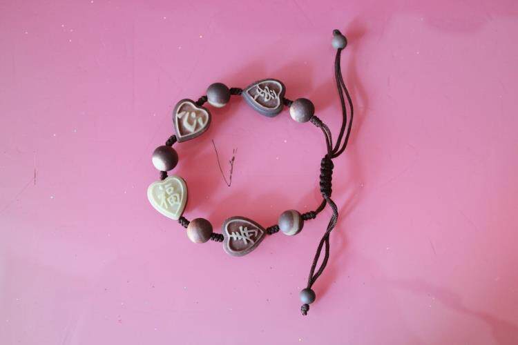 宁夏特产饰品 贺兰石手链 男式女式手链 饰品 爱心福禄手链_7折现价39