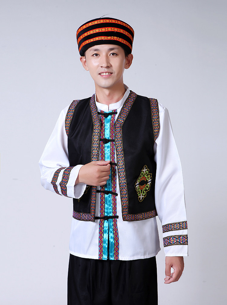 彝族服装新广西壮族彝族服男民族风少数民族苗族演出服葫芦丝