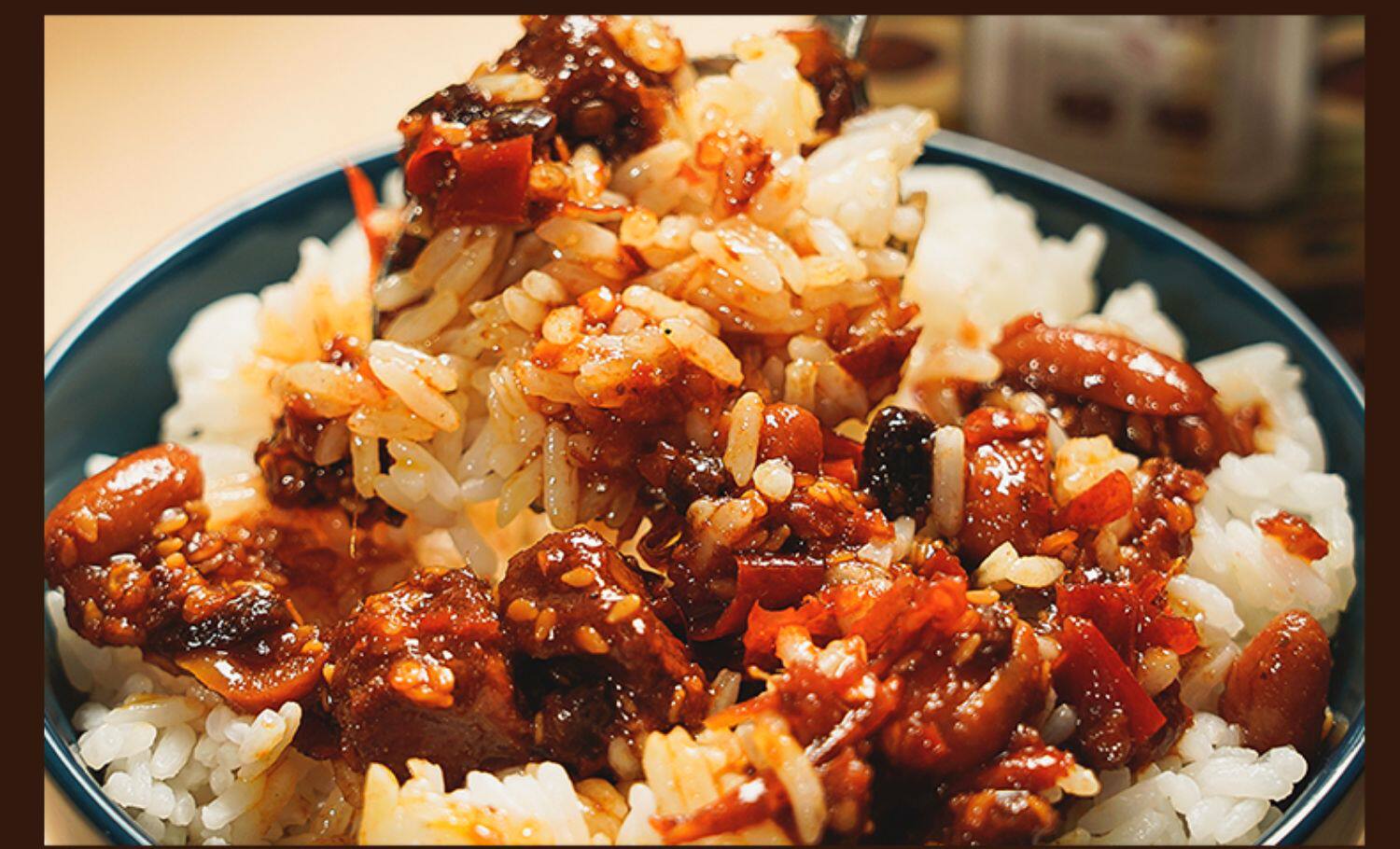 二和嫁嫁牛肉酱100g*2瓶装香辣酸菜旅行系列拌面拌饭辣酱拌面下饭_券