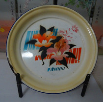 Old enamel plate Last century cultural revolution flower plate tray appreciation plate Nostalgic collection props ornaments Bar decoration