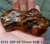 Taihang Cliff old material old material red and white material play with the shape of root carving wood carving handlework