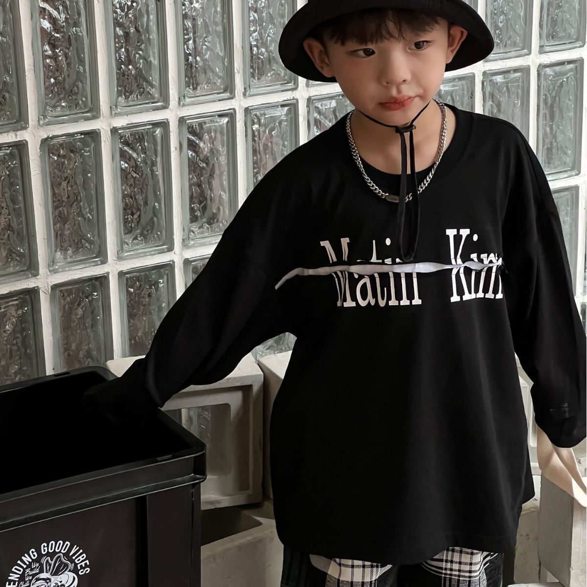 Boy long sleeve T-shirt fall ins children letter printed breaking hole collage foreign air blouses the baby round the undershirt-Taobao