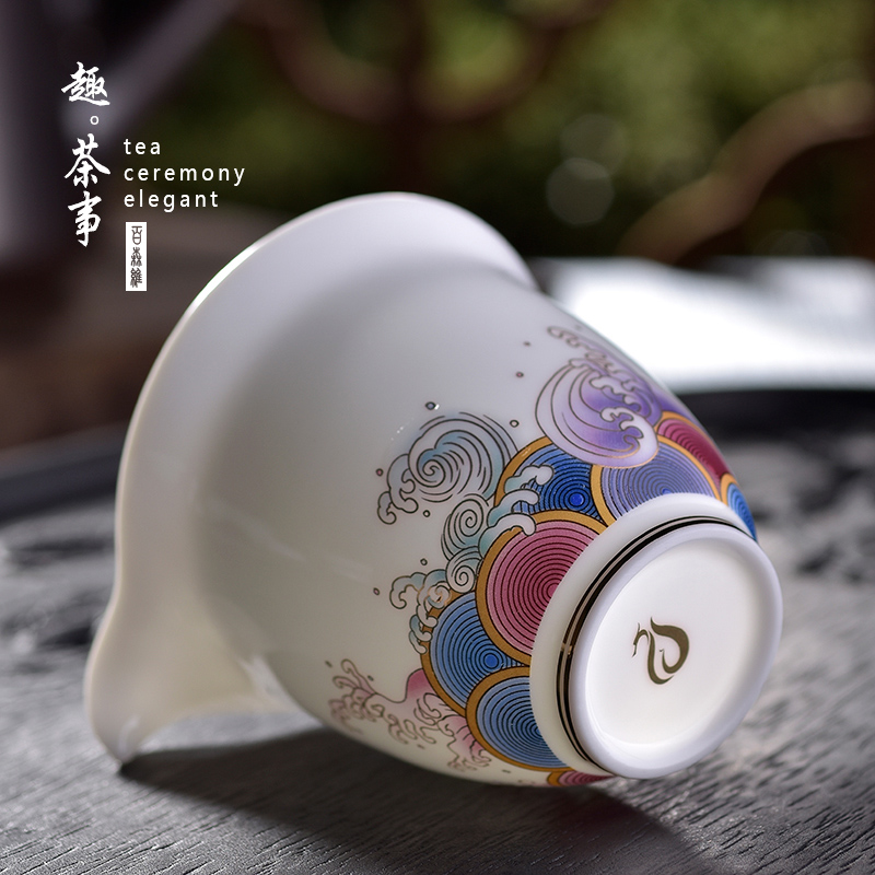 Large points tea exchanger with the ceramics fair gold colored enamel cup white porcelain tea sea 200 ml jade porcelain cups of tea accessories