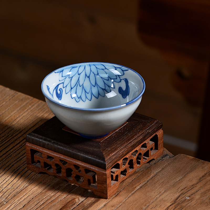 Ancient sheng up jingdezhen hand - made of blue and white porcelain cups tea archaize individual cup sample tea cup master cup single CPU