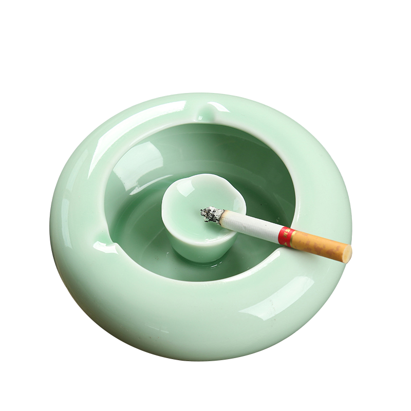 The ashtray creative fashion a large crystal celadon without cover smoke suppressor sitting room tea accessories ceramic ashtrays