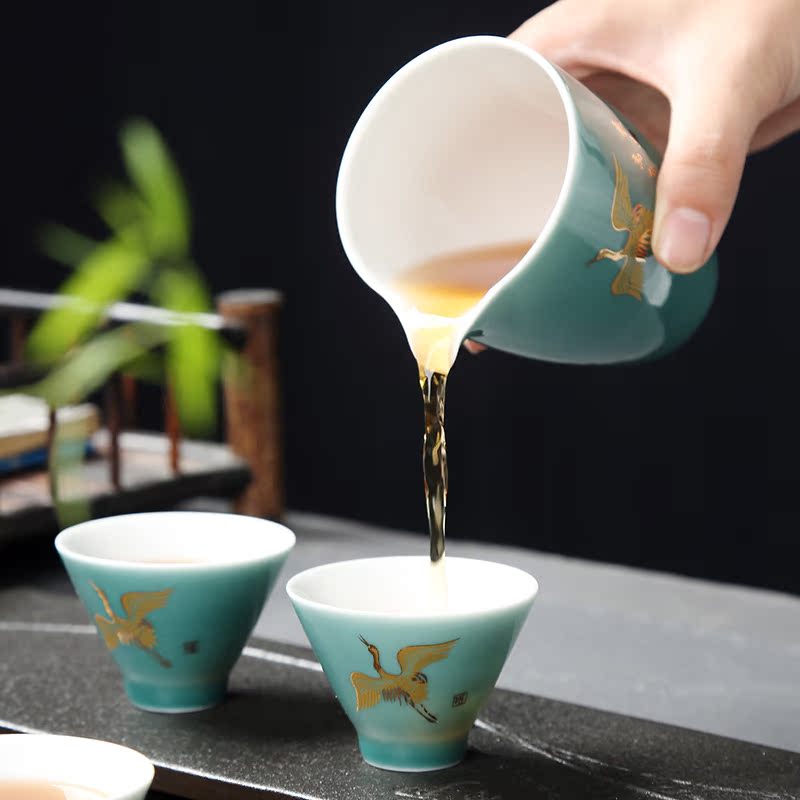 Sweet uncluttered gold ceramic kung fu tea set suit household ji celadon perfectly playable cup tea Japanese contracted tureen teapots