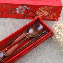 Brand China Wind Gift Box Two Pairs Dragon Pinewood Chopsticks Spoon Suit Lettering Craft Chopsticks Get Married Back To Gift Chopsticks