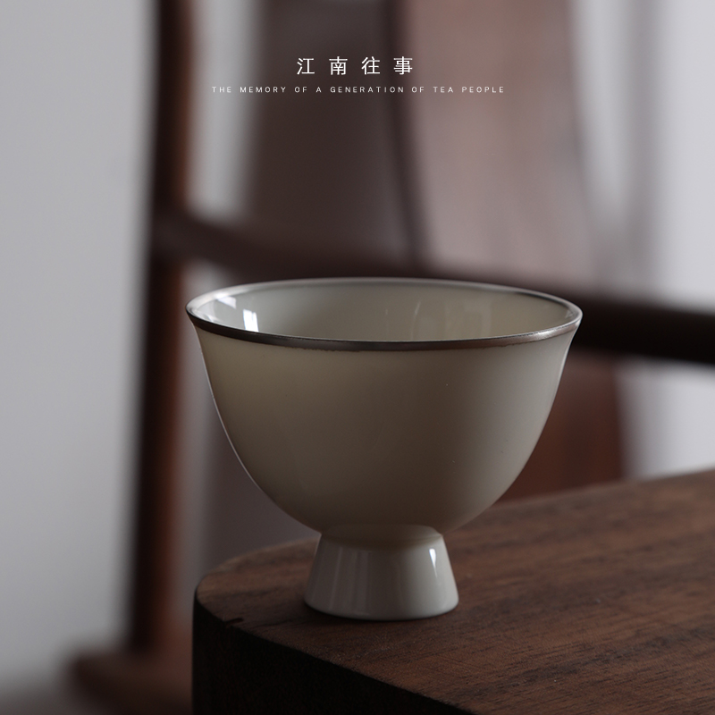 Jiangnan building ceramic cups white jade porcelain kung fu tea set manually past thin body taste a cup of tea cup a single master