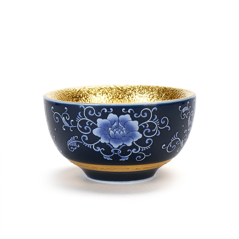 Implement the optimal product of jingdezhen ceramic sample tea cup gold, blue and white kung fu masters cup cup small bowl with single cup home
