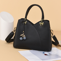 Thyssen kangaroo shoulder bag female large capacity leather 2021 New Tide fashion atmosphere portable mother bag