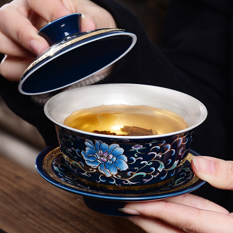 Jingdezhen blue and white porcelain ceramic coppering. As silver tureen sterling silver 999 kung fu tea set three tureen tea bowl hand grasp pot