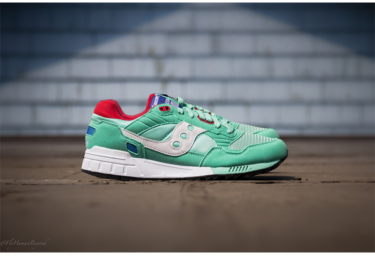 shadow 5000 清新薄荷绿 minty fresh 女款跑鞋