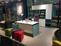 Bosdesk manager in charge of office desks and chairs combination of modern minimalist computer desks president large class desks and chairs