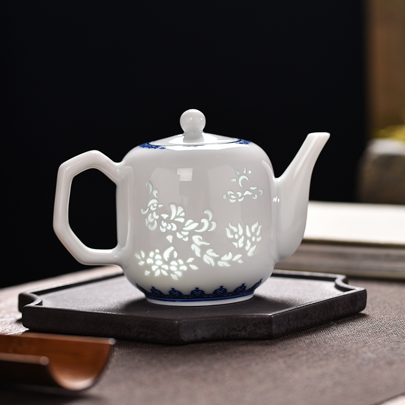 Jingdezhen blue and white porcelain flagship store Chinese style restoring ancient ways of household kung fu tea set reasonable teapot single CPU)