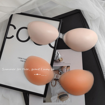 Original 39 yuan clear inventory invisible bra milk stickers strapless non-slip womens chest stickers Silicone gathered thick cup summer