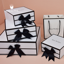 Wedding gift box with hand gift birthday lipstick gift box Net red ins Wind girlfriend creative gift box empty box