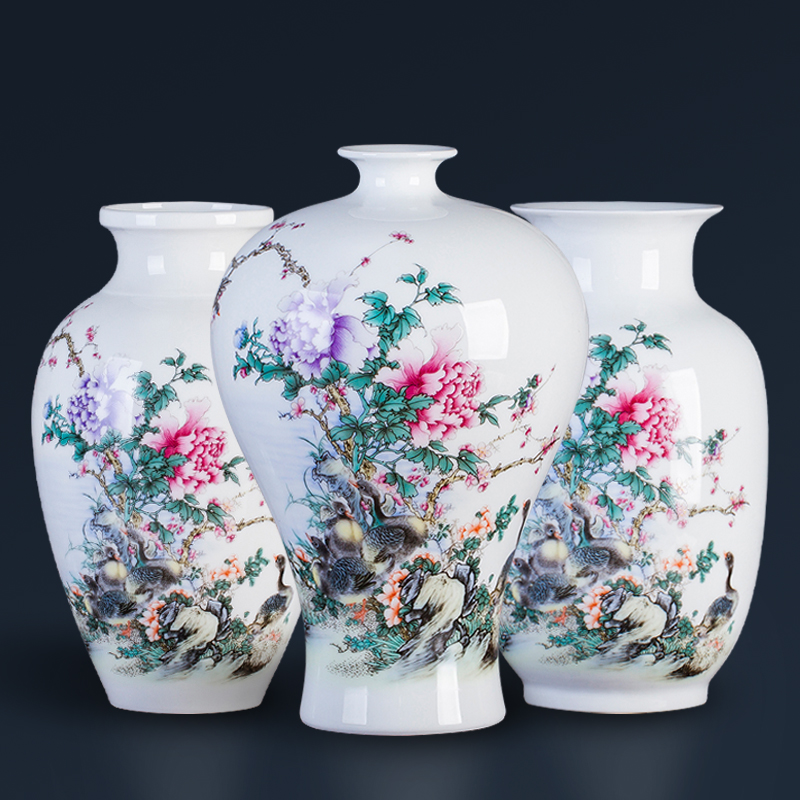 Jingdezhen ceramics antique vases, flower arrangement of Chinese style home sitting room adornment TV ark place wedding gift