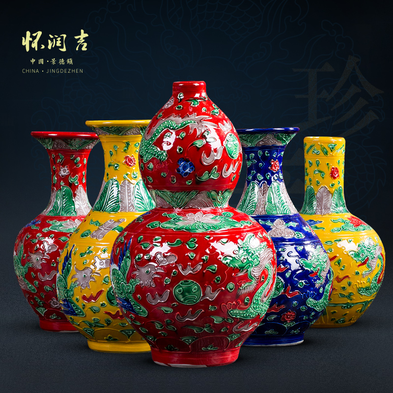 Jingdezhen carved antique vase colored enamel vase contracted and I Chinese style household porch TV ark, furnishing articles
