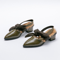 West Lake Pavilion (S) spring and summer temperament pointed patent leather plaid bow tether inner rabbit hair shoes S718