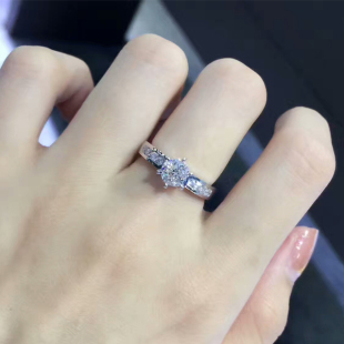 戒指gia裸钻定制50分18k白金经典六爪钻石戒指结婚钻戒女款 百圣珠宝