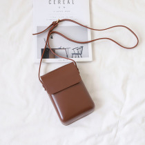 Rice straw man 100 hitch a Japan-ROK zero money brief can fit and put mobile phone bag retro male and female hanging neck mini skew satchel bag