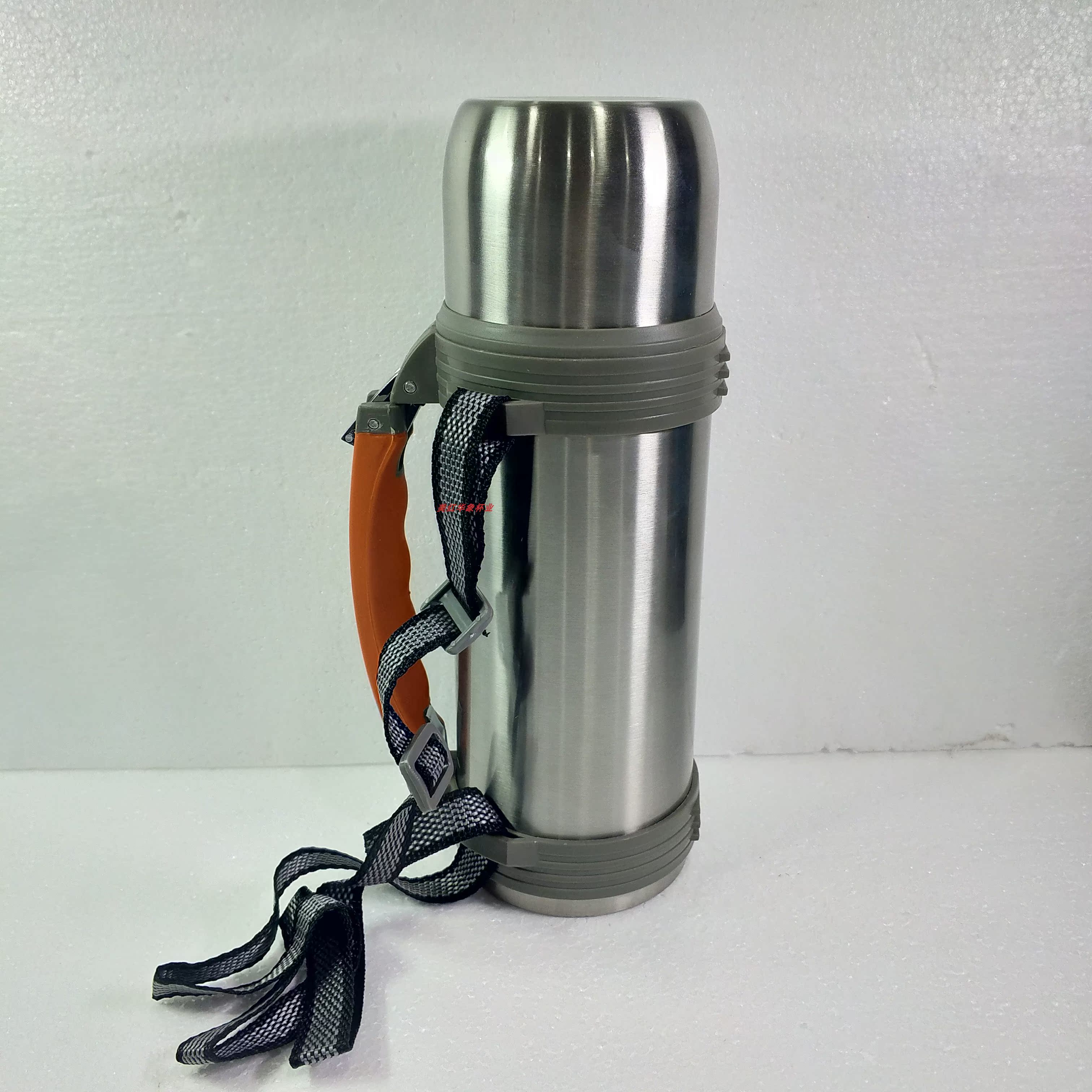 正品华象高级不锈钢高真空背带旅行保温壶保温杯1200ml