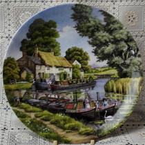 British Royal Worcester Canal romantic series stop boat limited edition collection decorative plate