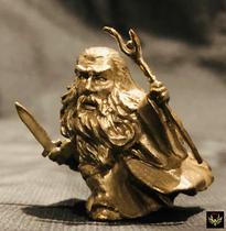 IKKI: refers to the ring king series Gandalf bronze solid finish