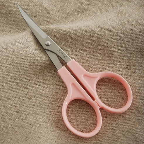 汪吾铨绣花剪刀 翘头剪刀 弯头 小剪刀 绣花工具 线头小剪 4.5寸