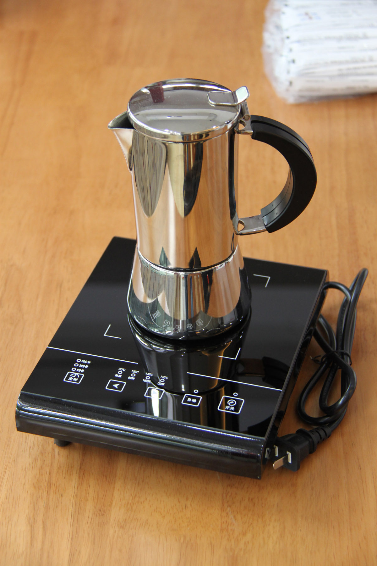 台湾yami 微电脑触摸屏 摩卡壶/茶壶专用 小型电磁炉 迷你咖啡炉