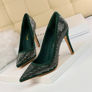 629-1 the European and American fashion sexy nightclub show thin high-heeled shoes lighter pointed high heel with glitte