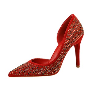 188-5 European and American fashion sexy show thin suede high-heeled shallow pointed mouth side hollow metal rivets diam