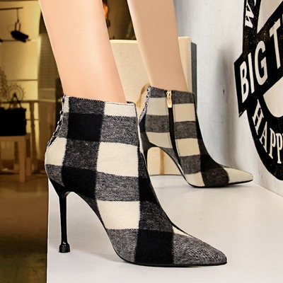 663-3 in Europe and the wind in winter fashion female boots high heel with pointed suede thin trend, plaid short boots