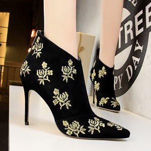 126-13 European and American wind female boots fine with high heels suede color matching embroider line flower show thin