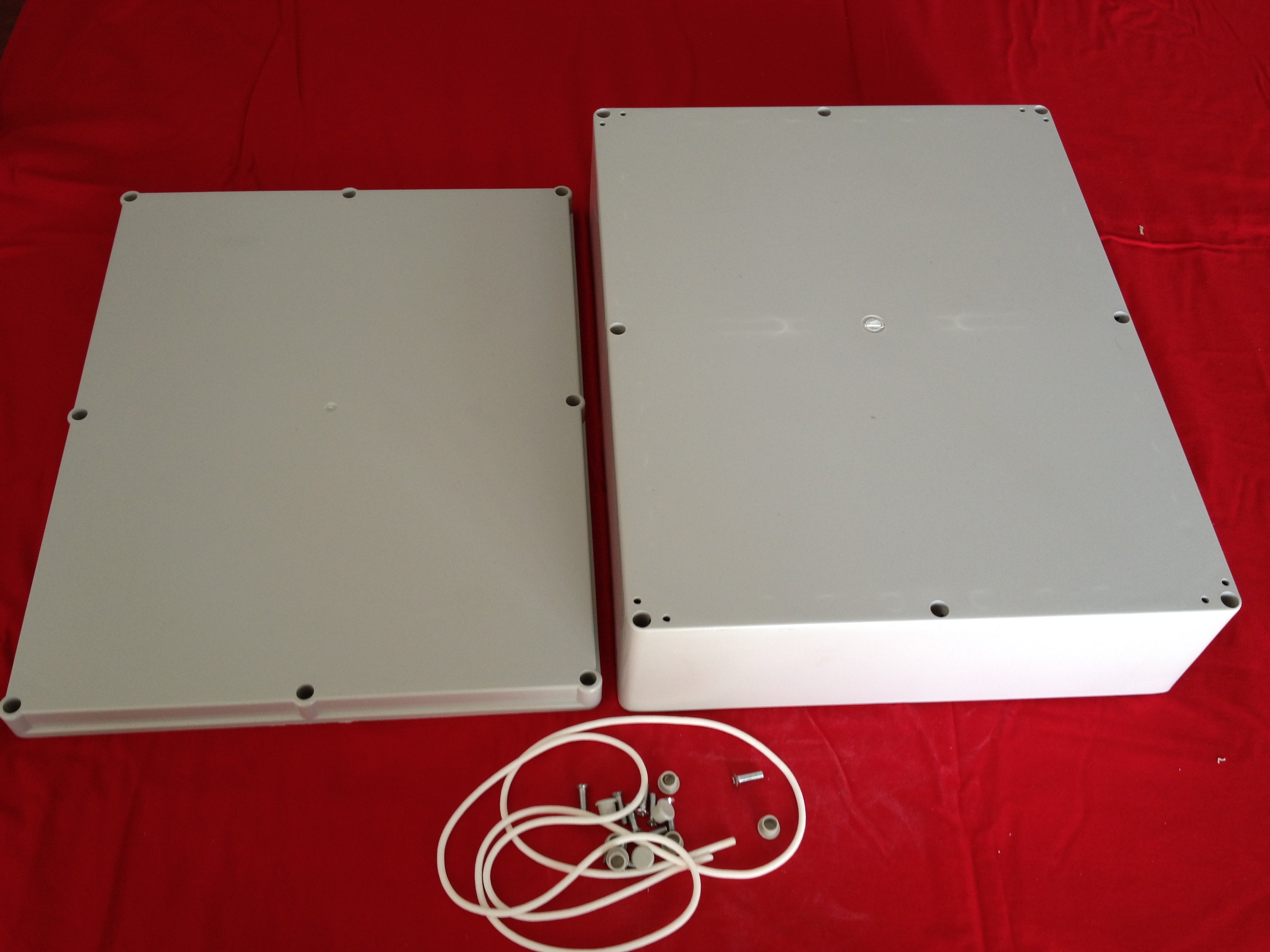 电子外壳 接线盒 中继盒 ap塑料防水盒b23-2号:270*340*100