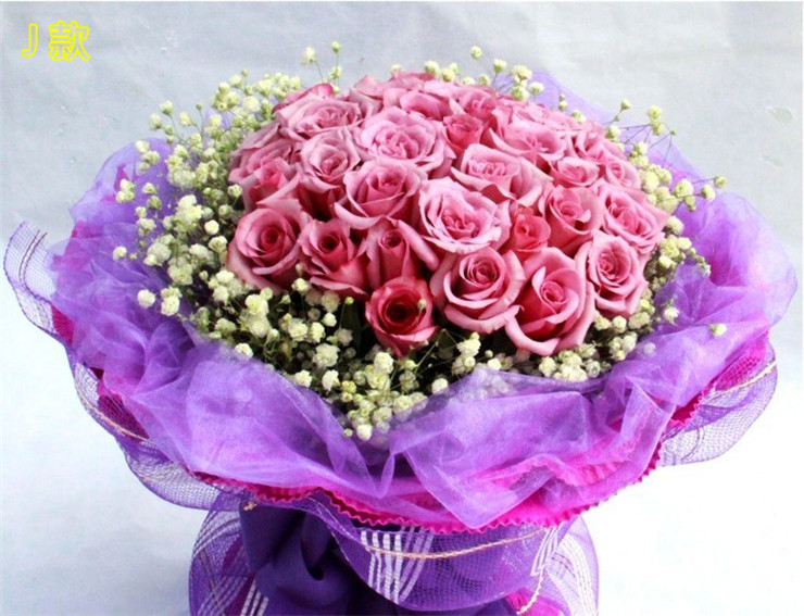 j款: 花材:36朵紫玫瑰,满天星围边搭配