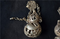 Imitation ancient silverware handmade boutique fragrant bag 8 pieces of white bronze silver plated handicraft