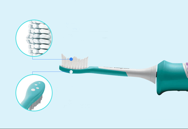 儿童用电动牙刷好处多，选择需掌握几点24