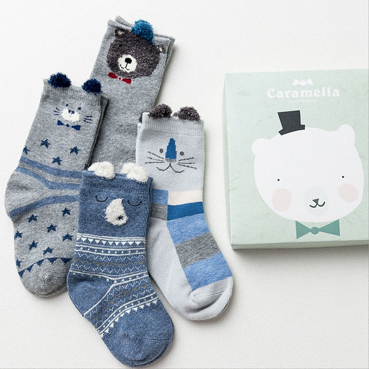 Children's mid-tube socks girls and boys baby socks pure cotton autumn and winter gift box socks 4 pairs cotton socks Korean children's socks