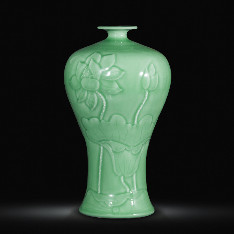 Jingdezhen ceramics antique vase manual carve shadow green rich ancient frame wine sitting room adornment home furnishing articles